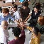 81% das empresas afirmam destinar recursos específicos para ações de diversidade e inclusão