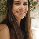 Empreendedorismo com cannabis: modelos de negócio em ascensão no mercado – Por: Maria Eugênia Riscala é formada em Relações Internacionais com Master em Consumer Insights, é cofundadora e CEO da Kaya Mind, primeira empresa brasileira especializada em dados e inteligência de mercado no segmento da cannabis, do cânhamo e de seus periféricos.