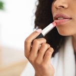 Dia dos Namorados tende a acelerar as vendas de produtos de beleza no Brasil