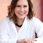 A trajetória da mulher no segmento educacional – Por: Helen Toyama, CEO e fundadora da Persone, empresa pioneira especializada em soluções de vendas para segmento educacional.