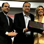 Presidente do Grupo Bradesco Seguros é homenageado como personalidade do Direito Securitário pela OAB Nacional