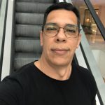 App de mobilidade aposta em segurança e exclusividade para passageiros por meio de veículos blindados