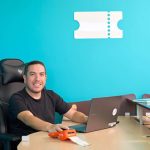 Como o WhatsApp e chatbots melhoram o atendimento ao cliente – Por: Paulo Damas é CTO e Sócio Fundador da Bilheteria Express. Com forte expertise em tecnologia, inovação e desenvolvimento estratégico, ele lidera a transformação digital da empresa, garantindo que as soluções tecnológicas proporcionem uma experiência fluida e segura para os clientes. À frente da implementação de novas ferramentas, automação de processos e integração de sistemas, seu foco está em escalabilidade, segurança e inovação contínua, impulsionando a Bilheteria Express como referência no mercado de ticketing digital.