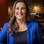 A experiência do cliente é fundamental no universo gastronômico – Por: Glaucia Fernandes é diretora de franquias do L’Entrecôte de Paris, rede de restaurantes que faz parte do Grupo SMZTO, é reconhecida por inovar no Brasil com o conceito de prato único e proporcionar a verdadeira experiência vivida nos mais tradicionais bistrôs parisienses –