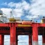 Disparada do petróleo reacende medo de crise global