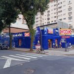 OXXO e NIVEA levam loja emblemática ao litoral e reforçam parceria no verão