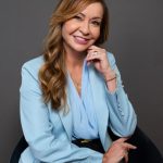 Mulheres na liderança: a aposta que se traduz em resultado – Por: Sandra Vaz é Presidente da Red Hat Brasil