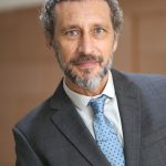 Dívidas de grandes empresas brasileiras superam gastos iniciais de guerra dos EUA, aponta especialista