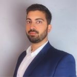 Identidade Digital Após a Morte: Os Desafios Jurídicos da Ressurreição Artificial – Por: Vinicius Caetano Pott – Advogado no Vigna Advogados, Pós Graduado em Direito Digital e LGPD pela PUC, integrante da comissão permanente de direito do consumidor e da comissão de Privacidade, Proteção de Dados e Inteligência Artificial OAB/SP