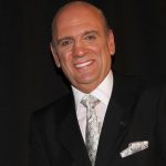 Visão de sucesso no Brasil e nos países de primeiro mundo- por :  Cesar Romão Palestrante – Escritor e Filósofo