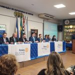Cerimônia reuniu lideranças rotarianas, autoridades, familiares e convidados na Fundação Rotária, em Santos