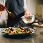 Comida de verdade desafia o food service a equilibrar saúde e preço